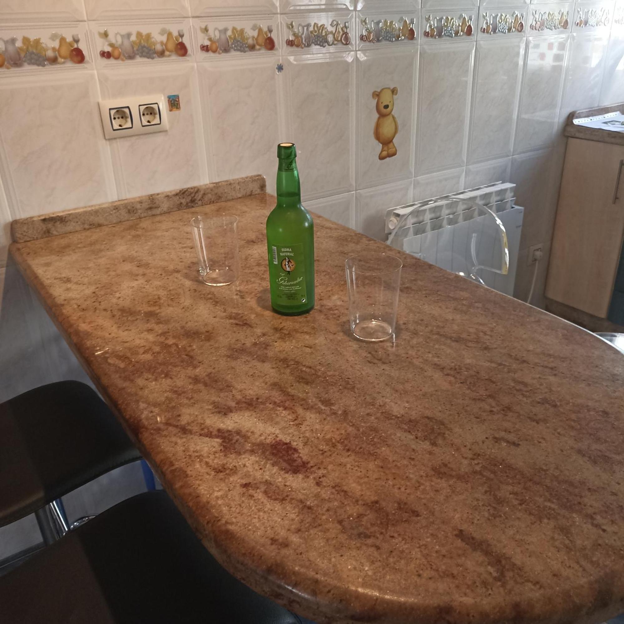 Piso Yade En Oviedo, Proximo A Los Vegas Con Parking Y Wifi Luaran gambar
